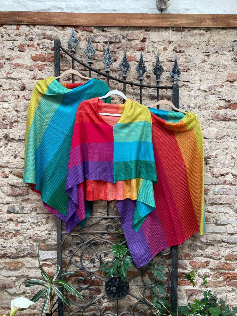 Ponchos en hilo